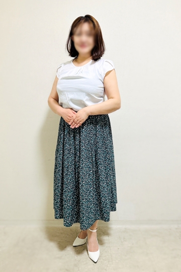 十三風俗 人妻デリヘル【熟女総本店 十三店】ろまん