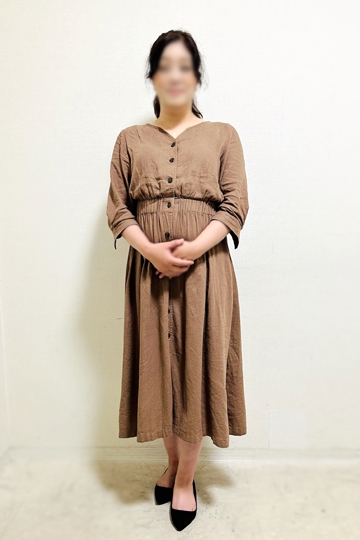 十三風俗 人妻デリヘル【熟女総本店 十三店】ちはる