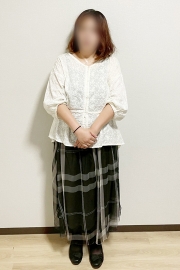 十三風俗 人妻デリヘル【熟女総本店 十三店】まなか