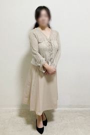 十三風俗 人妻デリヘル【熟女総本店 十三店】しょうこ