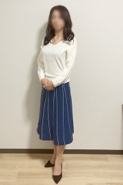 十三風俗 人妻デリヘル【熟女総本店 十三店】ひろみ